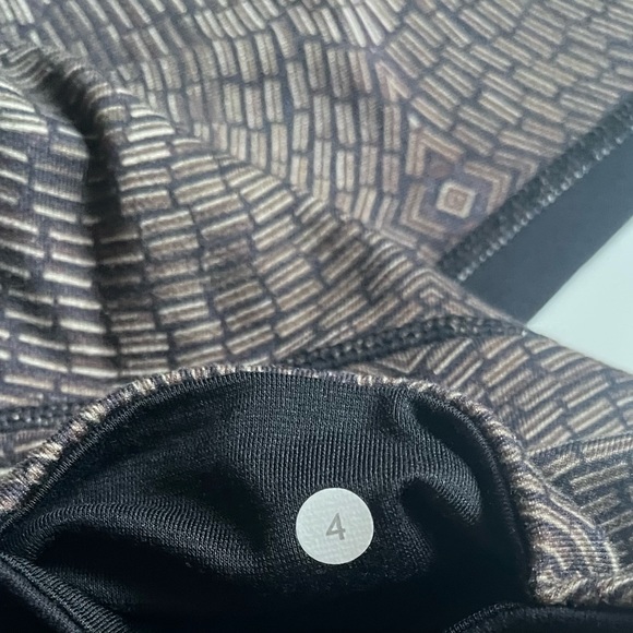 Lululemon Wunder Under Pant *Full-On Luon Low-Rise 28” - Picture 6 of 11